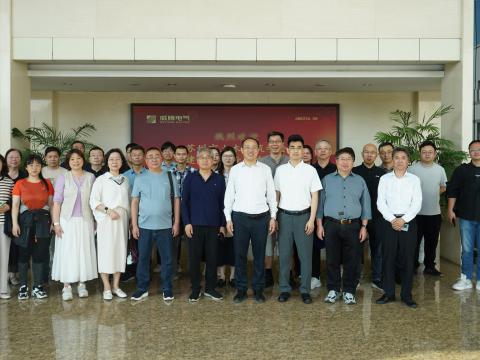 苏州电专委走进永利集团官网电气